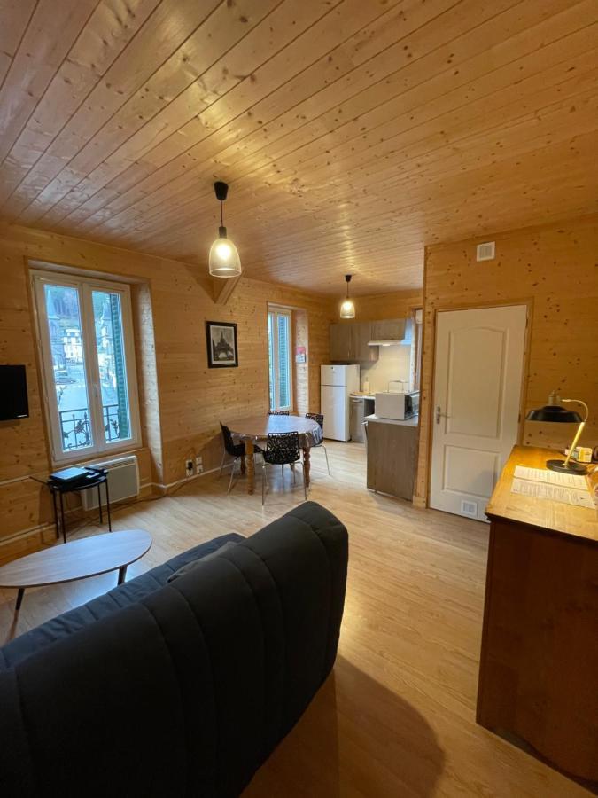 Appt Lumineux Centre Ville Du Mont Dore Vue Sancy 外观 照片